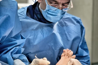 دررفتگی و شکستگی زانو؛ علائم، درمان و زمان بازگشت به فعالیت روزمره