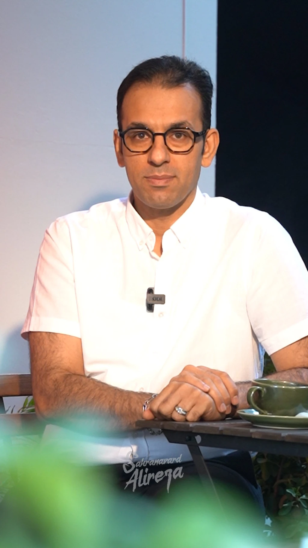 آرتروسکوپی زانو در بیماران مسن | بررسی سودمندی یا ریسک جراحی در سالمندان