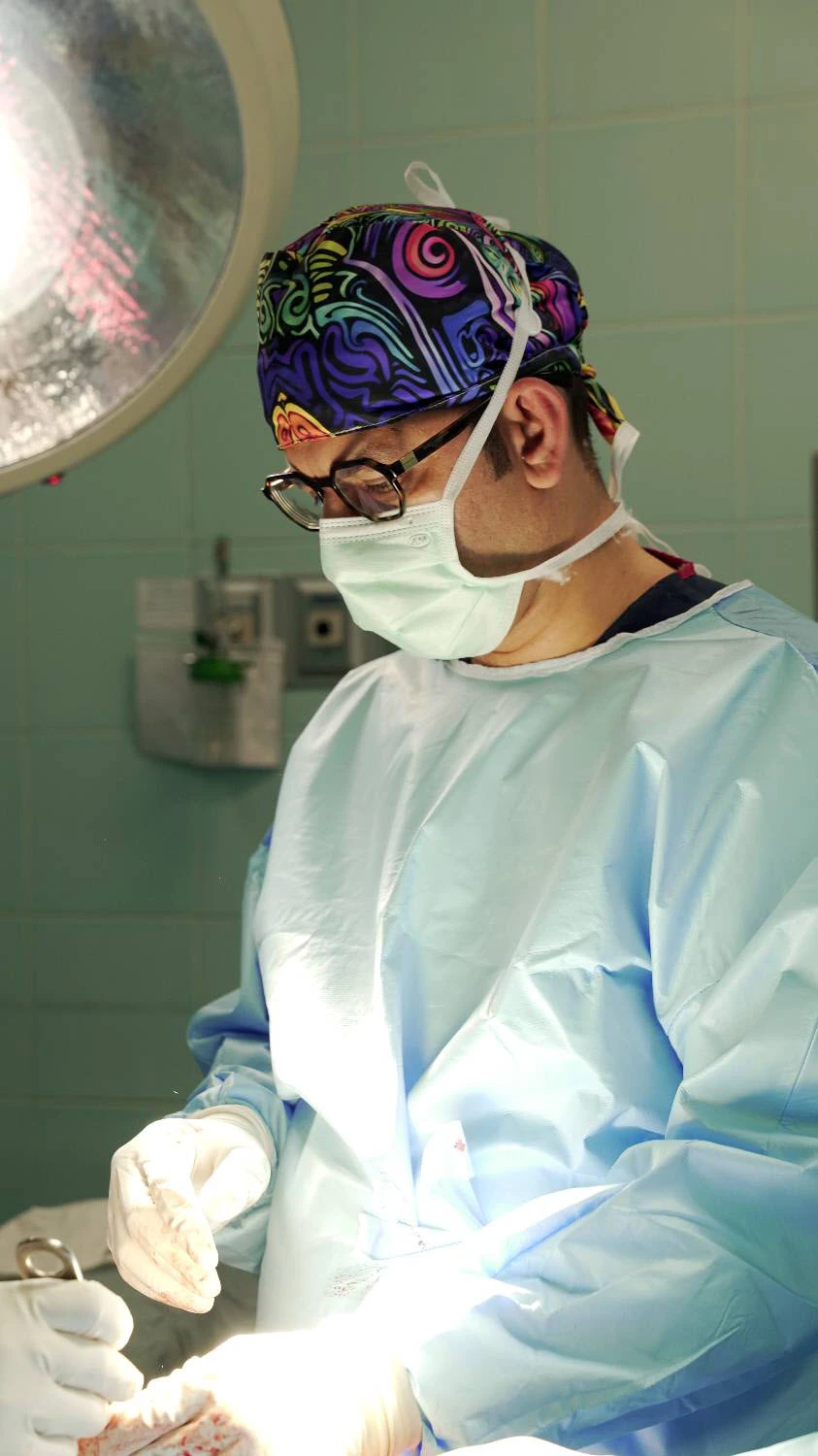 بررسی روش‌های هم‌محورسازی اندام‌ها در دفورمیتی‌های زانو | اصلاح انحراف زانو و بازیابی تراز اندام تحتانی