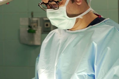 بررسی روش‌های هم‌محورسازی اندام‌ها در دفورمیتی‌های زانو | اصلاح انحراف زانو و بازیابی تراز اندام تحتانی